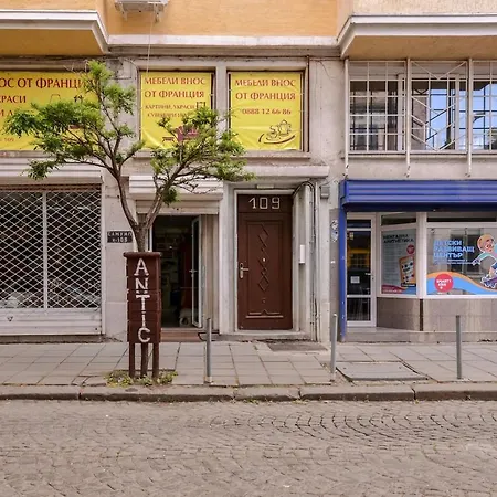 Dream - Jazzy Two Bedroom By Flat Mаnager Daire