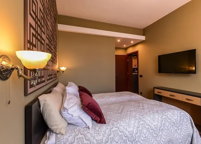 Daire Dream - Jazzy Two Bedroom By Flat Mаnager